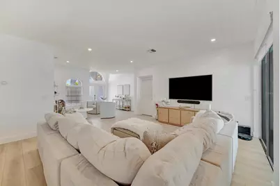 5390 Matthew Court, Sarasota, FL 34231 - Photo 23