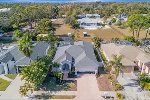 5390 Matthew Ct, Sarasota, FL 34231 - Photo 3