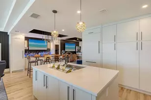 1035 Seaside Dr, Sarasota, FL 34242 - Photo 17