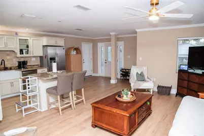 705 14th Avenue W, Palmetto, FL 34221 - Photo 7