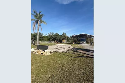 912 Piney Point Road, Palmetto, FL 34221 - Photo 1