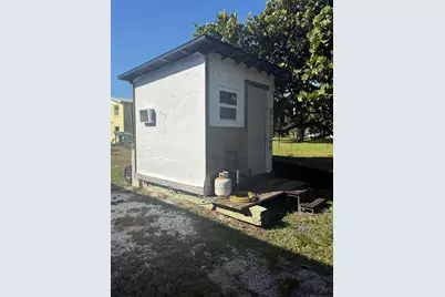 912 Piney Point Road, Palmetto, FL 34221 - Photo 3