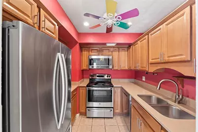 4805 Rilma Avenue #108, Sarasota, FL 34234 - Photo 9