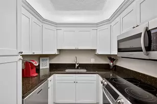 5855 Midnight Pass Rd, Sarasota, FL 34242 - Photo 9
