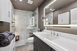 2421 Prospect St, Sarasota, FL 34239 - Photo 15