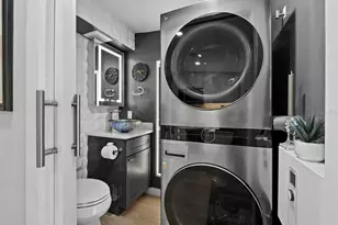 2421 Prospect St, Sarasota, FL 34239 - Photo 13