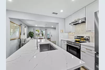 2421 Prospect Street, Sarasota, FL 34239 - Photo 7