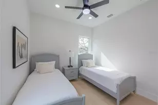 2430 Floyd St, Sarasota, FL 34239 - Photo 43