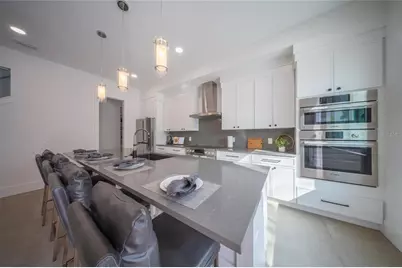 2430 Floyd Street, Sarasota, FL 34239 - Photo 11