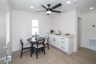 2430 Floyd St, Sarasota, FL 34239 - Photo 71