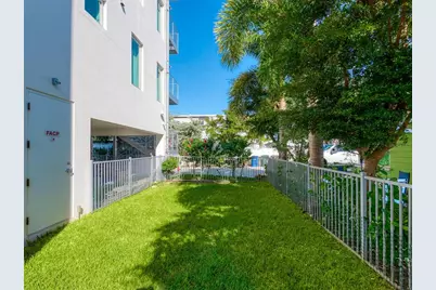 1140 Seaside Drive #301 & Penthouse, Siesta Key, FL 34242 - Photo 61