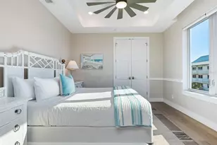 1140 Seaside Dr, Siesta Key, FL 34242 - Photo 35