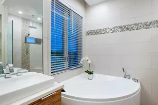 1140 Seaside Dr, Siesta Key, FL 34242 - Photo 13