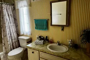 5619 Bayshore Rd, Palmetto, FL 34221 - Photo 19