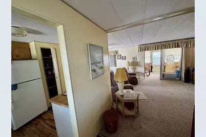 5619 Bayshore Road #203, Palmetto, FL 34221 - Photo 11