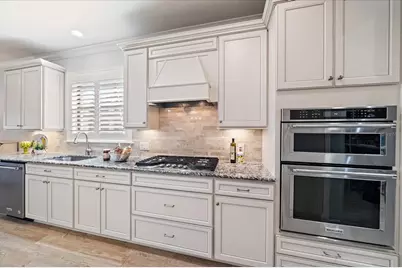 16719 Ellsworth Avenue, Bradenton, FL 34202 - Photo 7