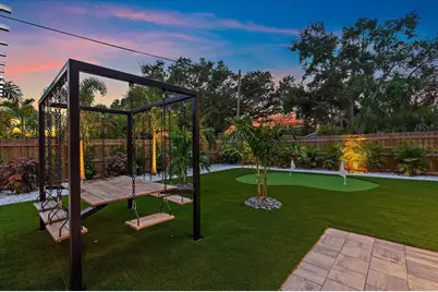 2402 Wisteria Street, Sarasota, FL 34239 - Photo 51