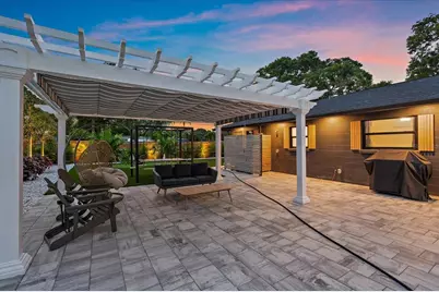 2402 Wisteria Street, Sarasota, FL 34239 - Photo 49