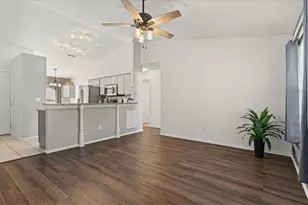 11203 2nd Ave E, Bradenton, FL 34212 - Photo 9