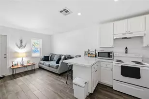 4331 82nd St W, Bradenton, FL 34209 - Photo 7