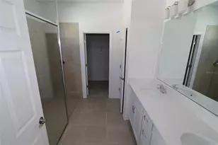 7664 Livewell Ln, Sarasota, FL 34240 - Photo 11