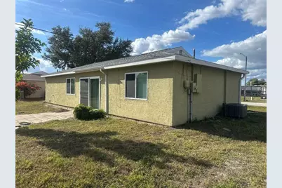 807 Dobell Terrace NW, Port Charlotte, FL 33948 - Photo 15