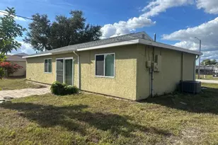 807 Dobell Terrace NW, Port Charlotte, FL 33948 - Photo 15