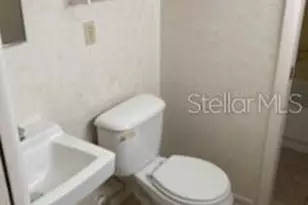 807 Dobell Terrace NW, Port Charlotte, FL 33948 - Photo 5