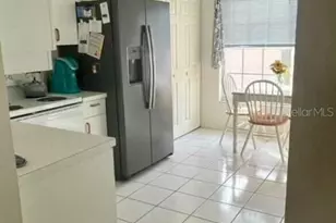 4210 Caddie Dr E, Bradenton, FL 34203 - Photo 7