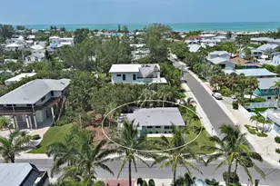 856 N Shore Dr, Anna Maria, FL 34216 - Photo 5