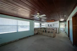 856 N Shore Dr, Anna Maria, FL 34216 - Photo 7