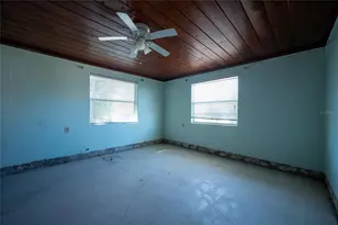 856 N Shore Dr, Anna Maria, FL 34216 - Photo 15