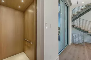 6489 Gulfside Rd, Longboat Key, FL 34228 - Photo 11