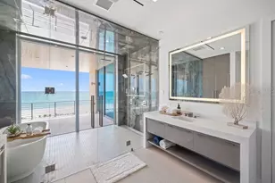 6489 Gulfside Rd, Longboat Key, FL 34228 - Photo 49