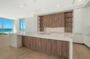 6489 Gulfside Rd, Longboat Key, FL 34228 - Photo 23