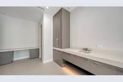 6489 Gulfside Road, Longboat Key, FL 34228 - Photo 47