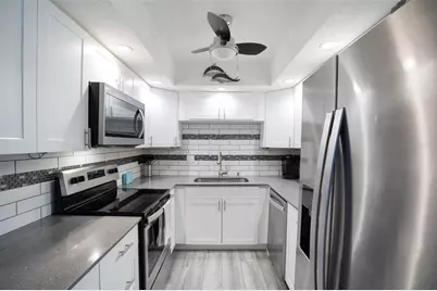 5855 Midnight Pass Road #327, Sarasota, FL 34242 - Photo 7