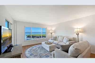 4960 Gulf Of Mexico Drive #204, Longboat Key, FL 34228 - Photo 9