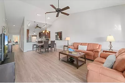 5904 Doral Drive #5904, Sarasota, FL 34243 - Photo 27
