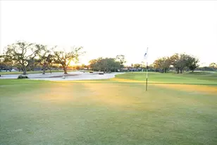 5904 Doral Dr, Sarasota, FL 34243 - Photo 55