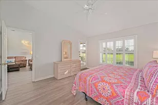 5904 Doral Dr, Sarasota, FL 34243 - Photo 13