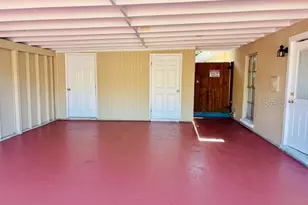 3530 Schwalbe Dr, Sarasota, FL 34235 - Photo 5