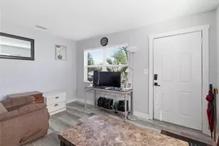 2834 & 2836 Freemont Terrace S, Saint Petersburg, FL 33712 - Photo 7