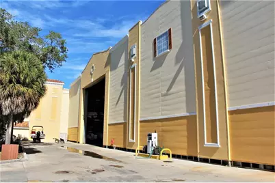 570 Blackburn Point Road #LNG42, Osprey, FL 34229 - Photo 5