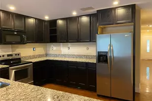 2133 Bougainvillea St, Sarasota, FL 34239 - Photo 11