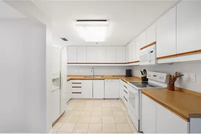 1255 N Gulfstream Avenue #1407, Sarasota, FL 34236 - Photo 15