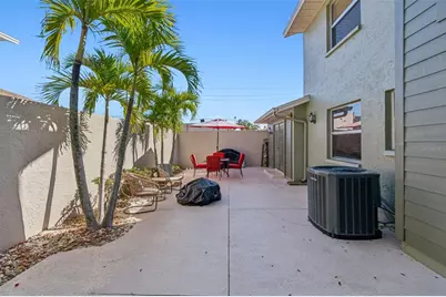 4181 Center Pointe Circle #91B, Sarasota, FL 34233 - Photo 37
