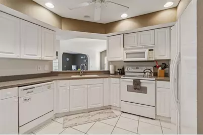 4181 Center Pointe Circle #91B, Sarasota, FL 34233 - Photo 13