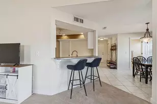 4181 Center Pointe Cir, Sarasota, FL 34233 - Photo 11