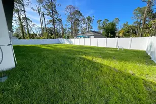 2582 Hagerick Ln, North Port, FL 34288 - Photo 3